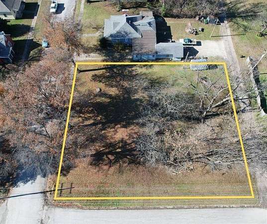 0.36 Acres of Residential Land for Sale in Neodesha, Kansas