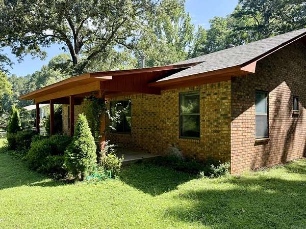 2 Acres of Land with Home for Sale in Little Rock, Arkansas