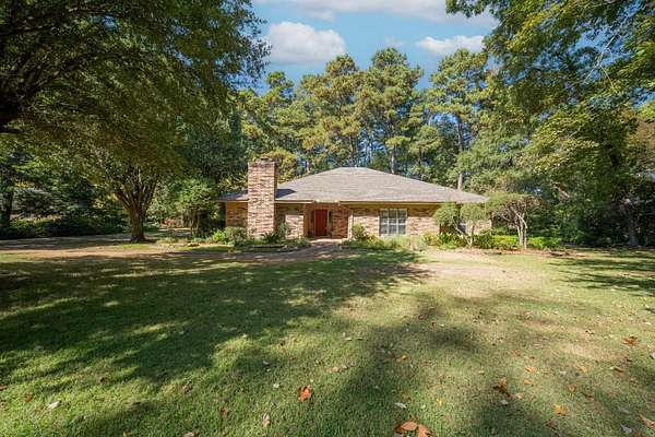 1.6 Acres of Land with Home for Sale in Magnolia, Arkansas