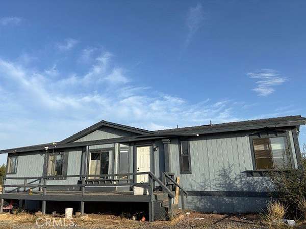 2.5 Acres of Land with Home for Sale in Anza, California