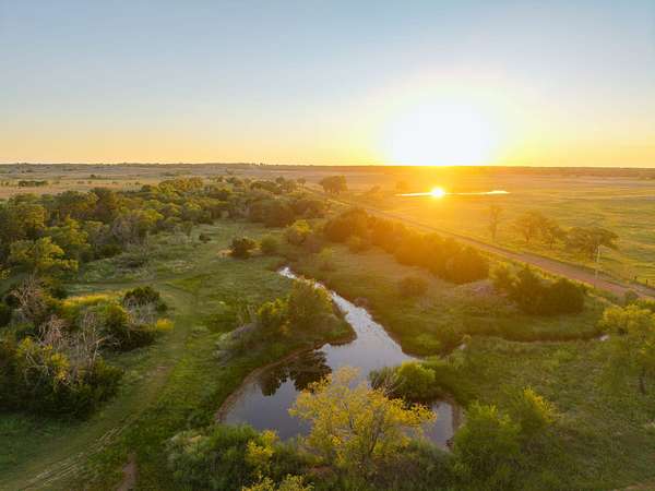 80 Acres of Recreational Land with Home for Sale in Manchester, Oklahoma