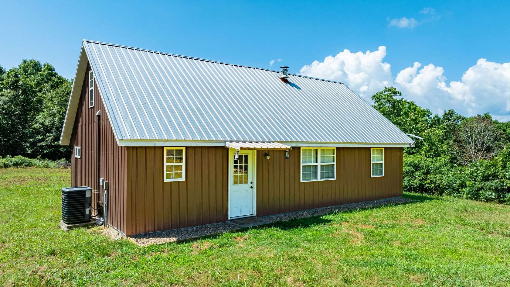 30 Acres of Recreational Land with Home for Sale in Mount Pleasant, Arkansas