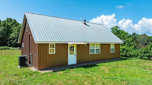 30 Acres of Recreational Land with Home for Sale in Mount Pleasant, Arkansas