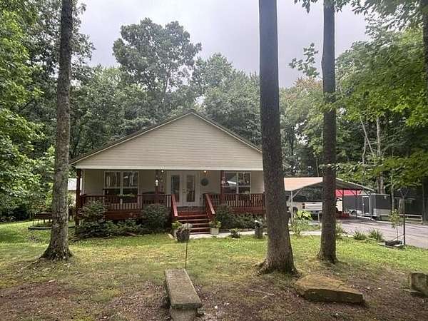 5 Acres of Land with Home for Sale in Graysville, Tennessee