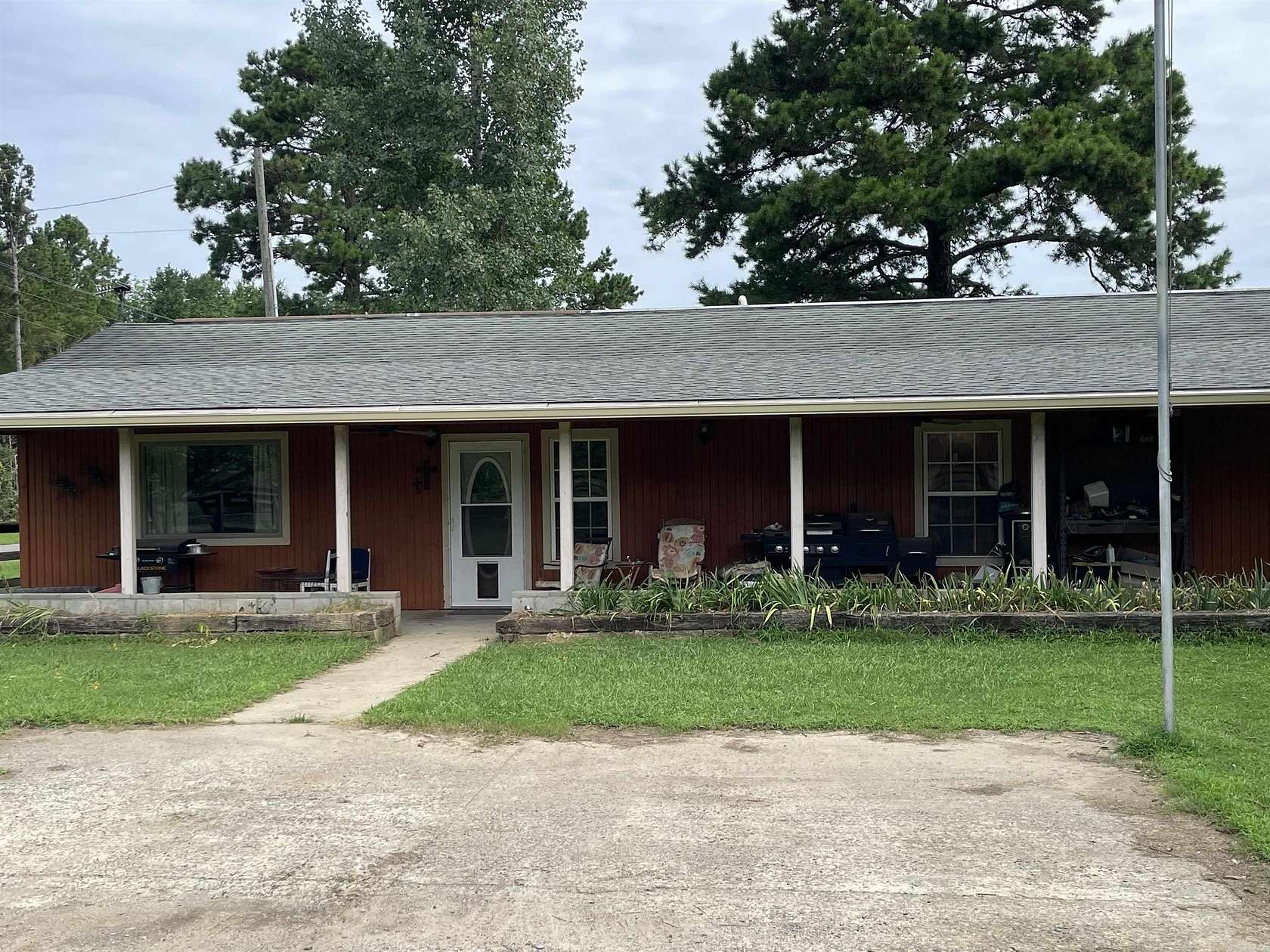 2.9 Acres of Land with Home for Sale in Higden, Arkansas