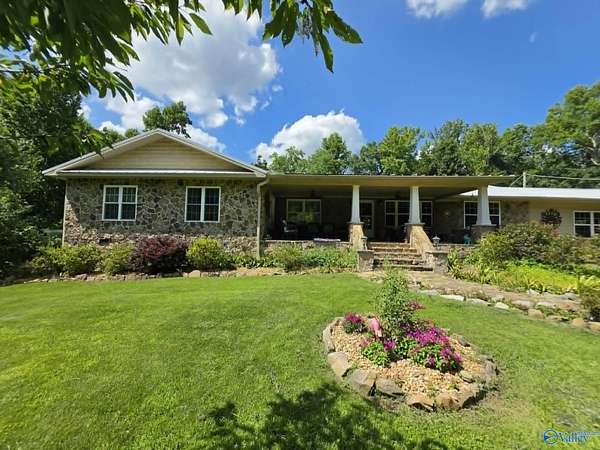 4.5 Acres of Land with Home for Sale in Vinemont, Alabama