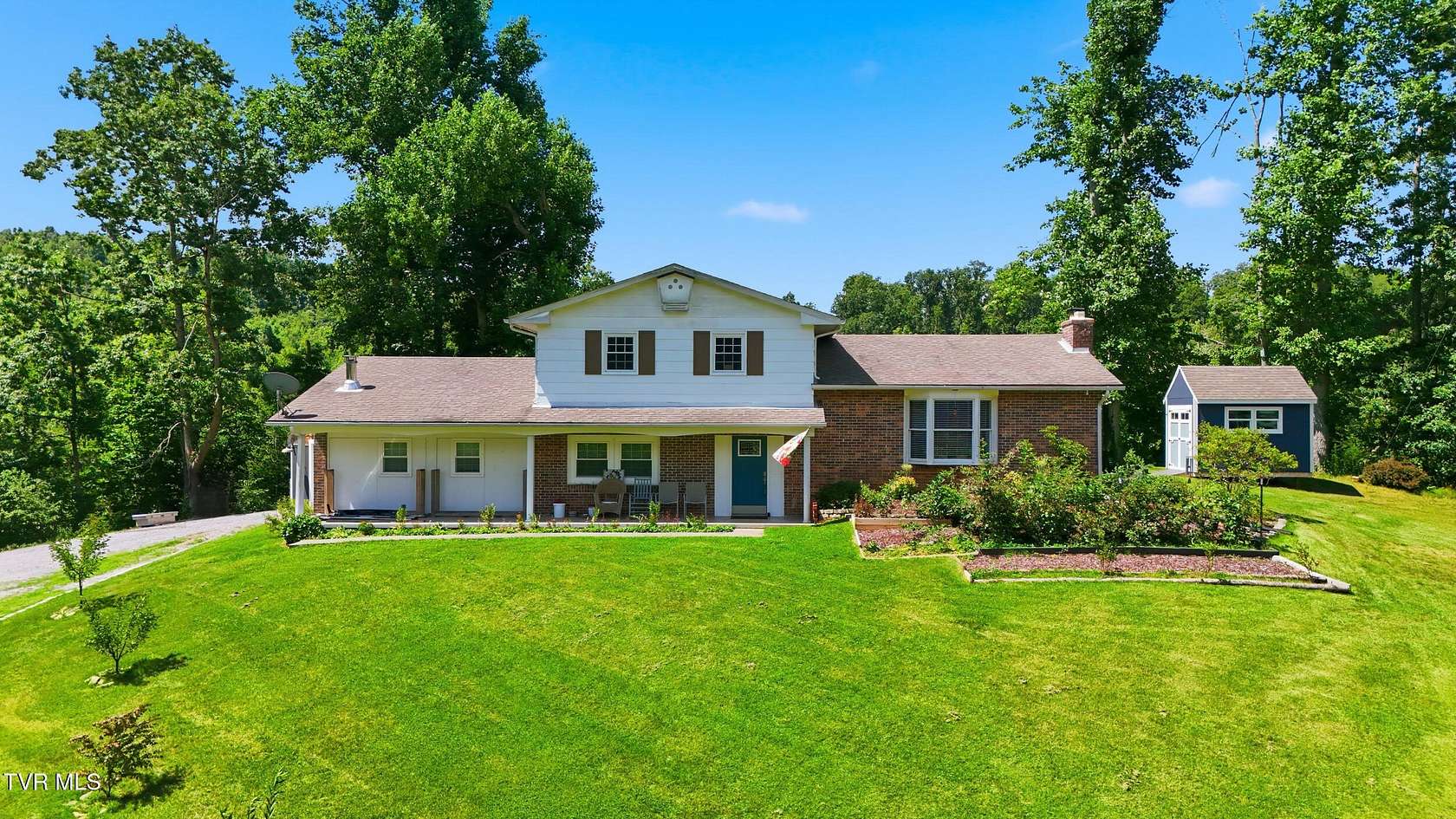 3.24 Acres of Land with Home for Sale in Duffield, Virginia