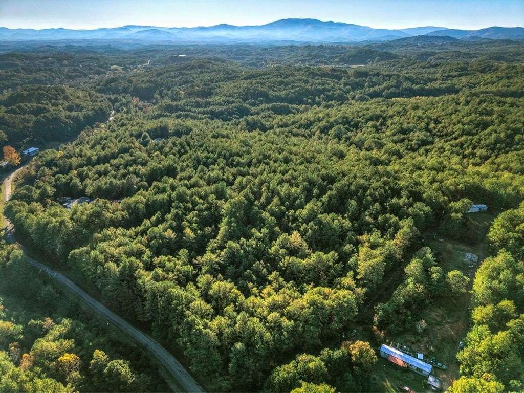 11.2 Acres of Land for Sale in Copperhill, Tennessee