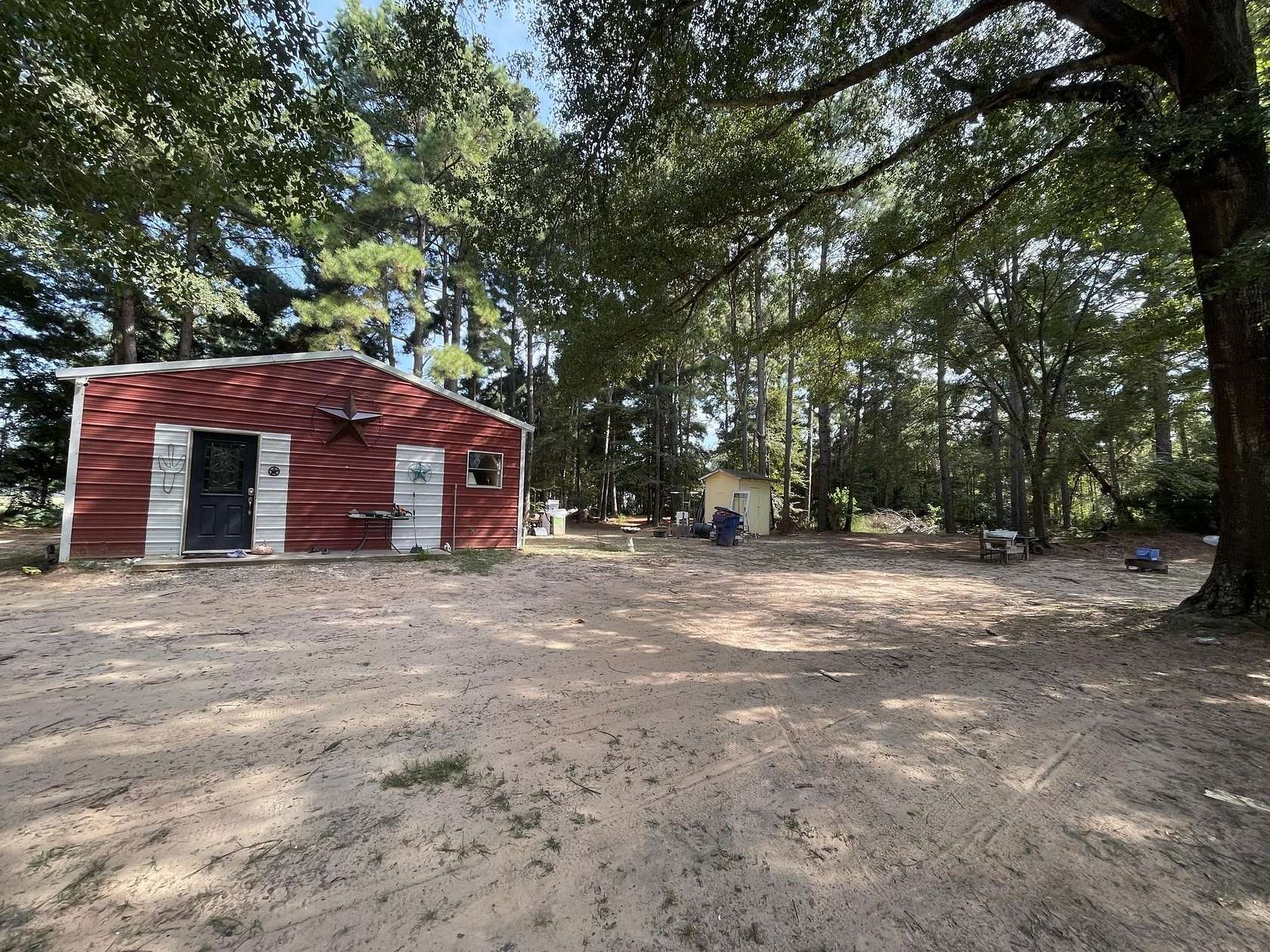 2 Acres of Improved Residential Land for Sale in Tennessee Colony, Texas