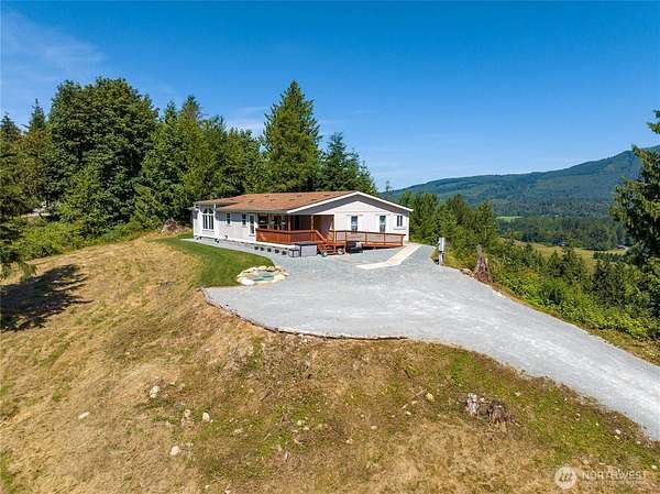 5 Acres of Land with Home for Sale in Sedro-Woolley, Washington