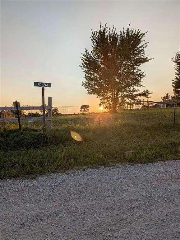 0.9 Acres of Residential Land for Sale in Clarksdale, Missouri