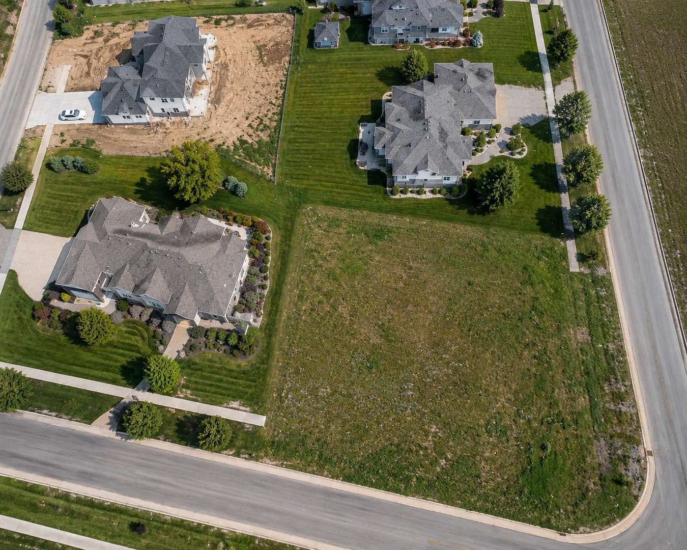 0.43 Acres of Residential Land for Sale in Frankfort, Illinois