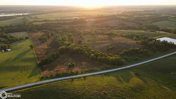 70.8 Acres of Land for Sale in Moulton, Iowa