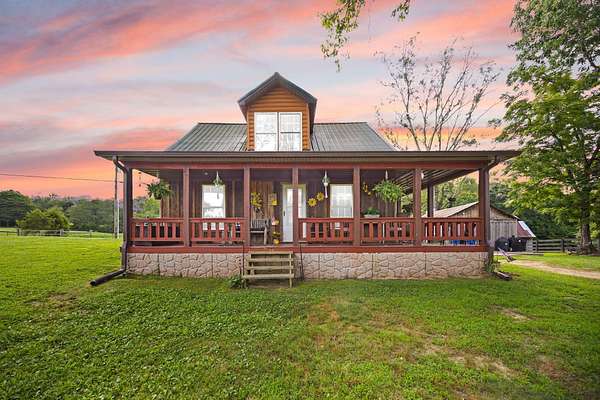 19.3 Acres of Land with Home for Sale in Nancy, Kentucky
