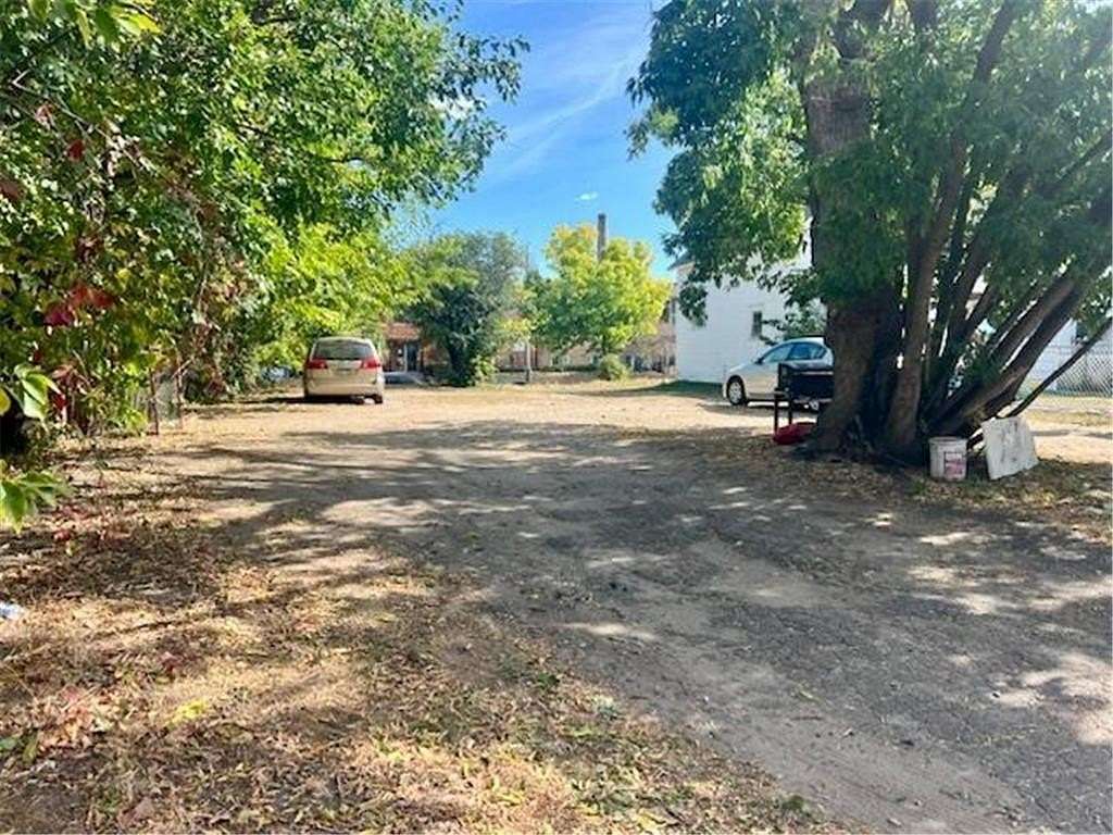 0.15 Acres of Land for Sale in Minneapolis, Minnesota