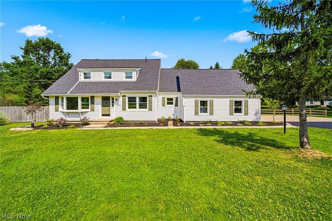 1.6 Acres of Land with Home for Sale in Chagrin Falls, Ohio