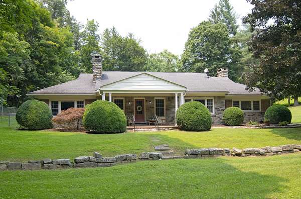 3.72 Acres of Land with Home for Sale in Ronceverte, West Virginia