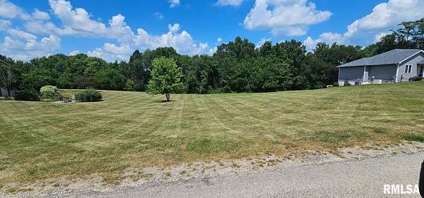 0.61 Acres of Residential Land for Sale in Williamsfield, Illinois