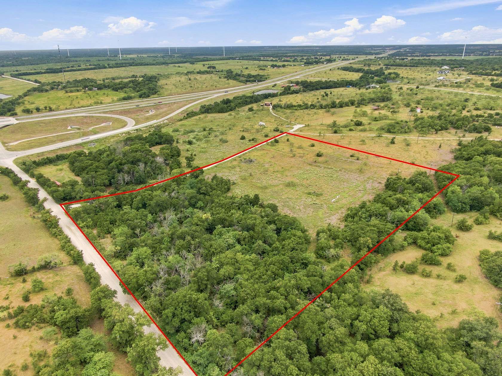 10.9 Acres of Land for Sale in Hubbard, Texas