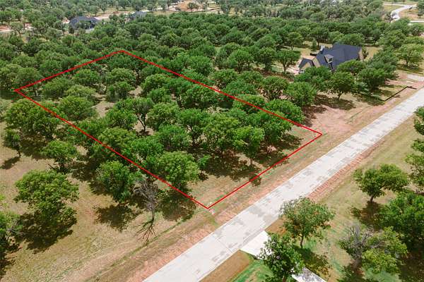 1.54 Acres of Residential Land for Sale in Granbury, Texas