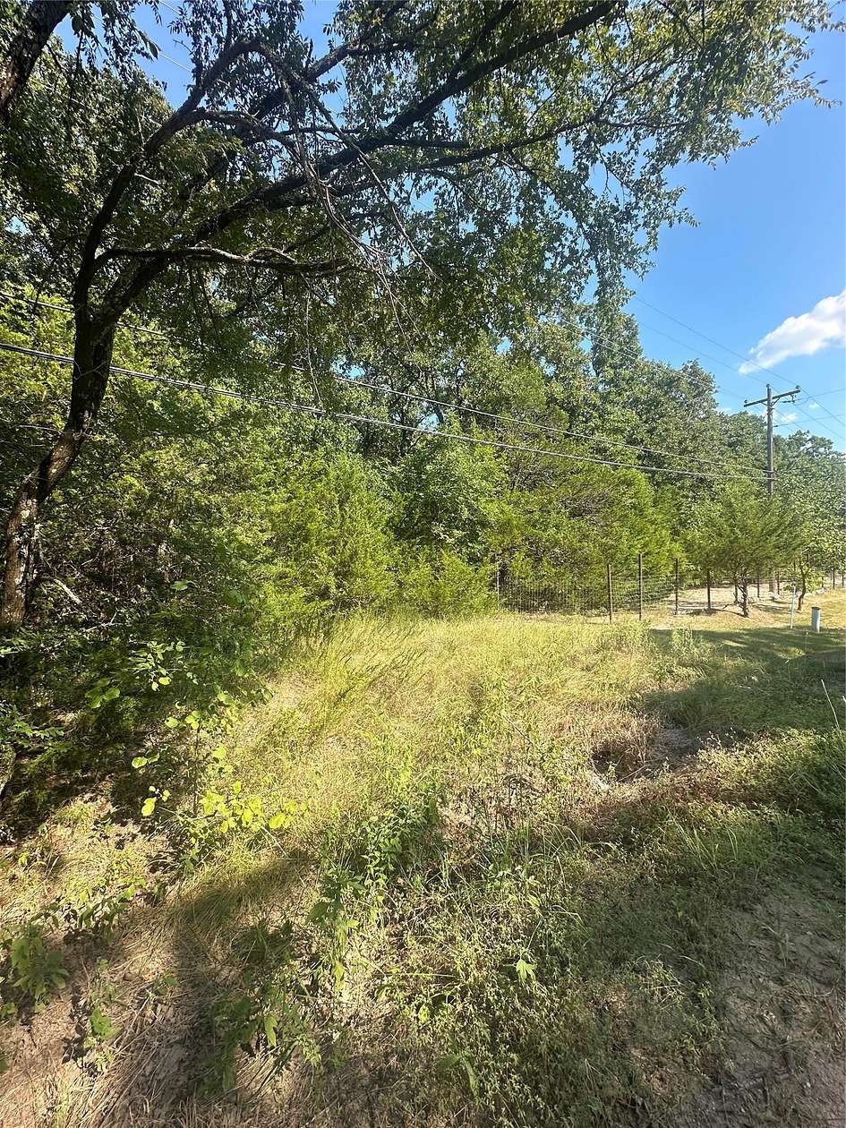 0.83 Acres of Residential Land for Sale in Quinlan, Texas