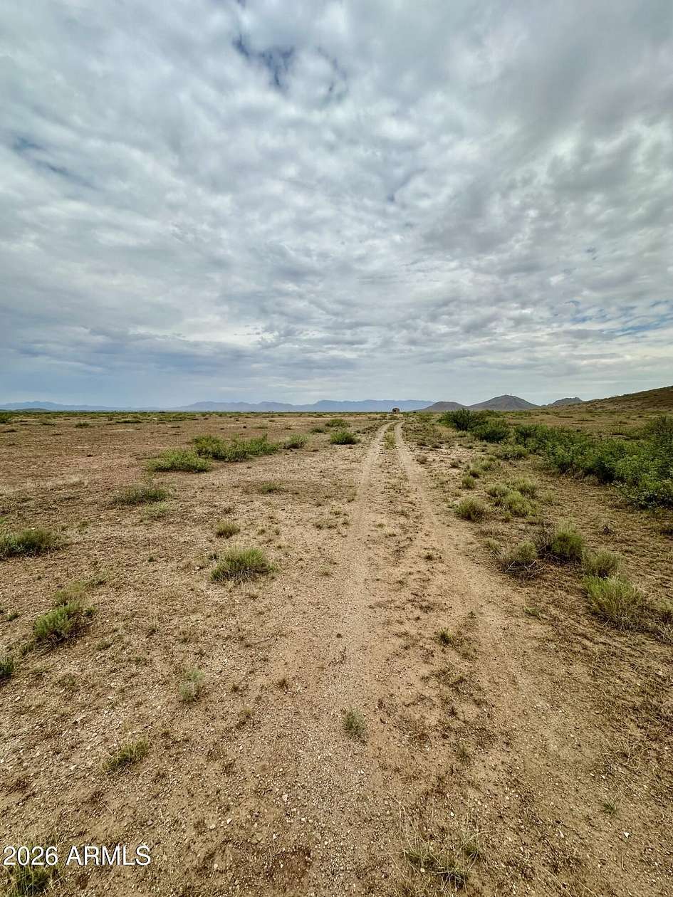 9.7 Acres of Residential Land for Sale in Willcox, Arizona