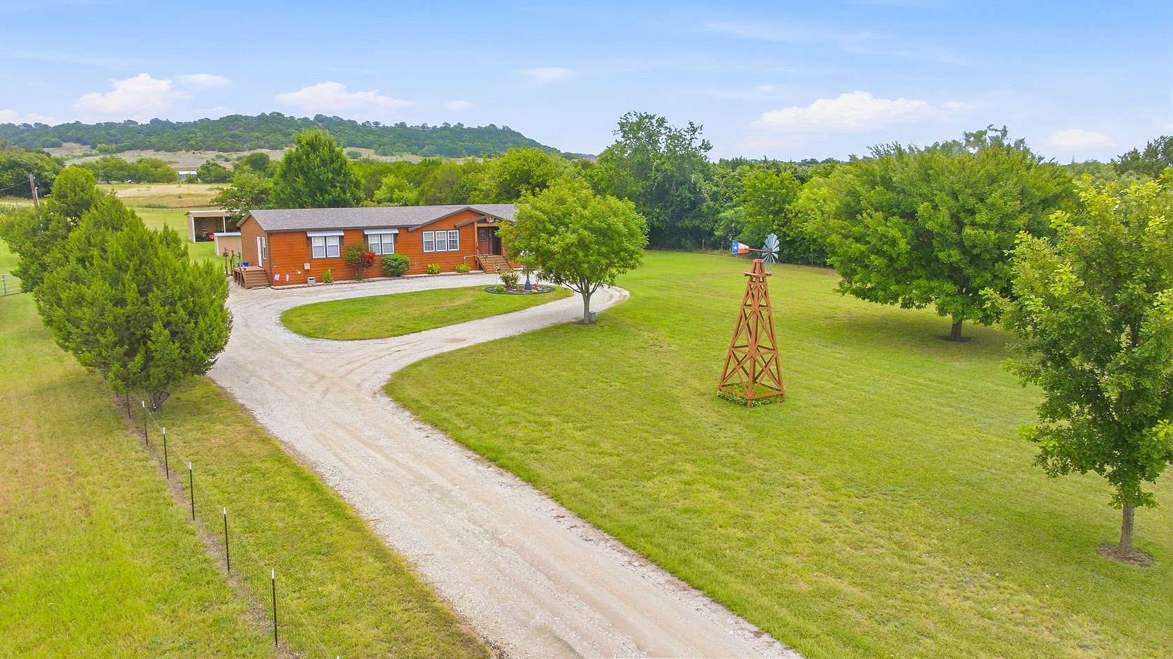 4.5 Acres of Land with Home for Sale in Granbury, Texas