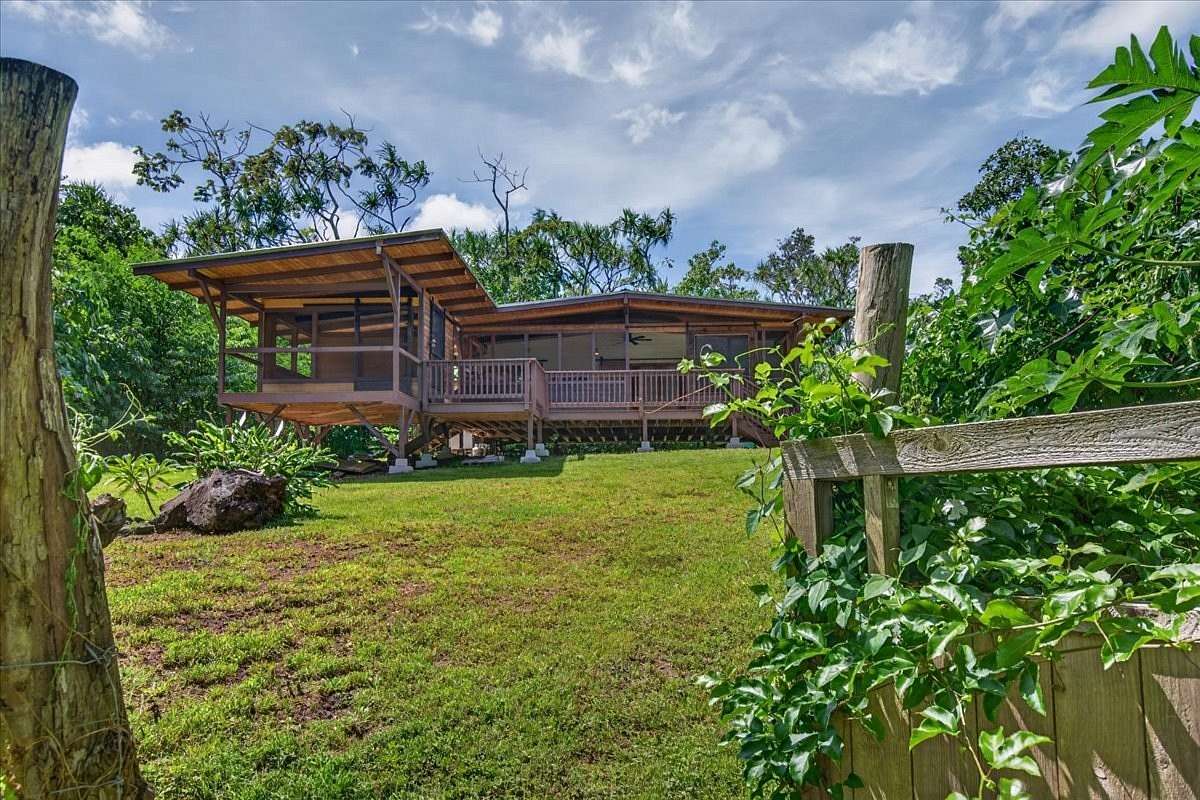 3 Acres of Land with Home for Sale in Pahoa, Hawaii