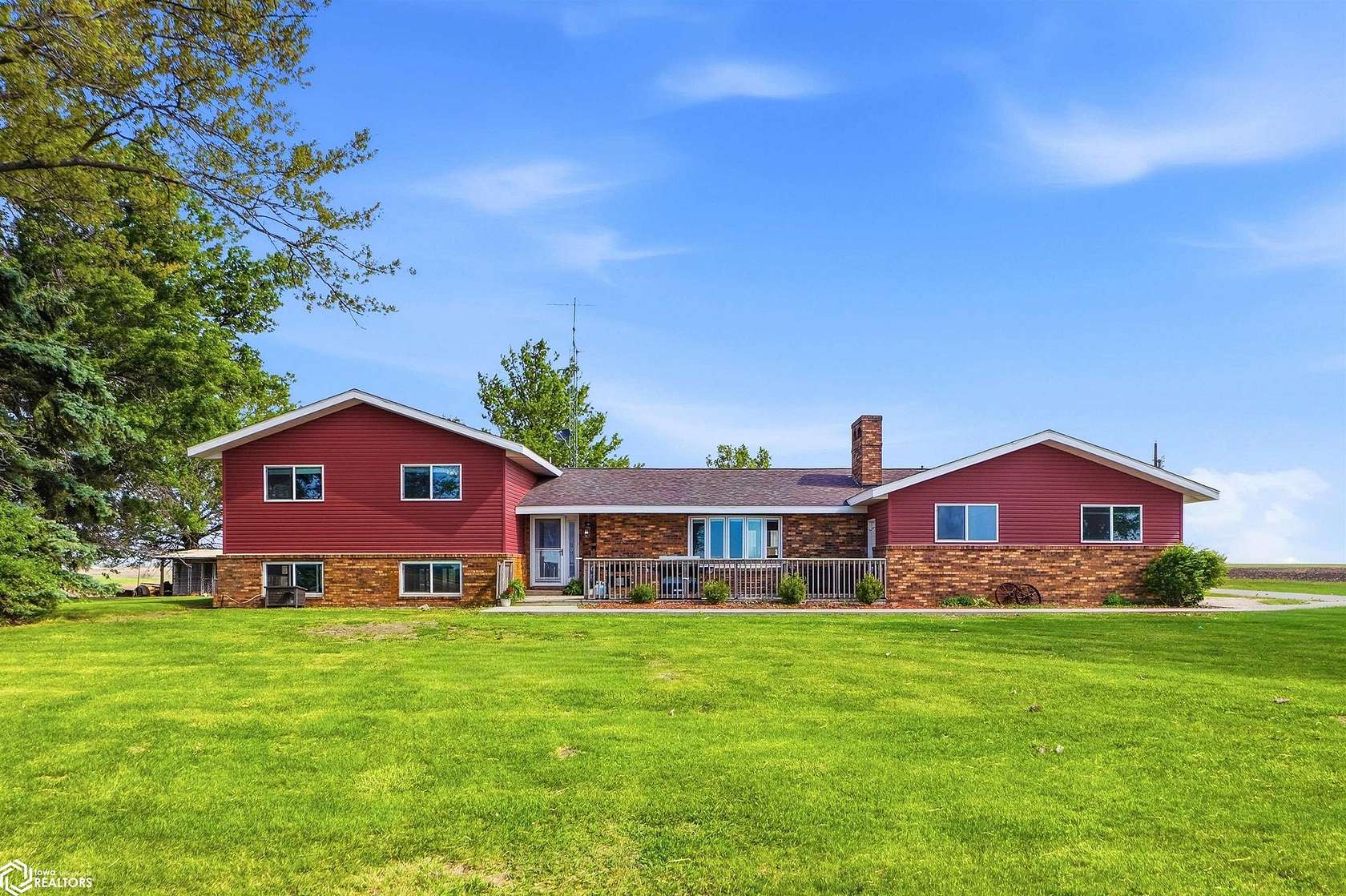 4 Acres of Land with Home for Sale in Hedrick, Iowa