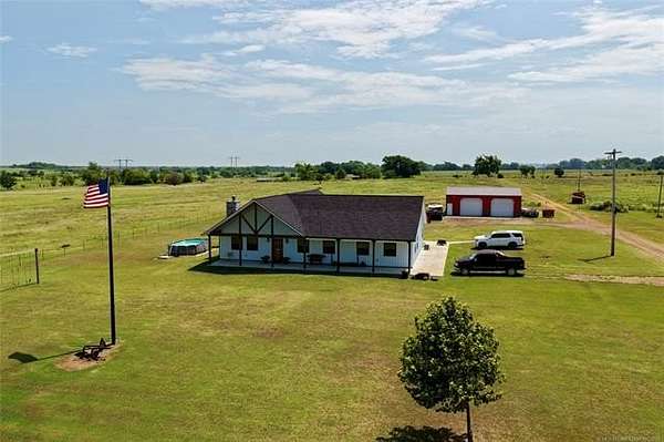 120 Acres of Land with Home for Sale in Morris, Oklahoma