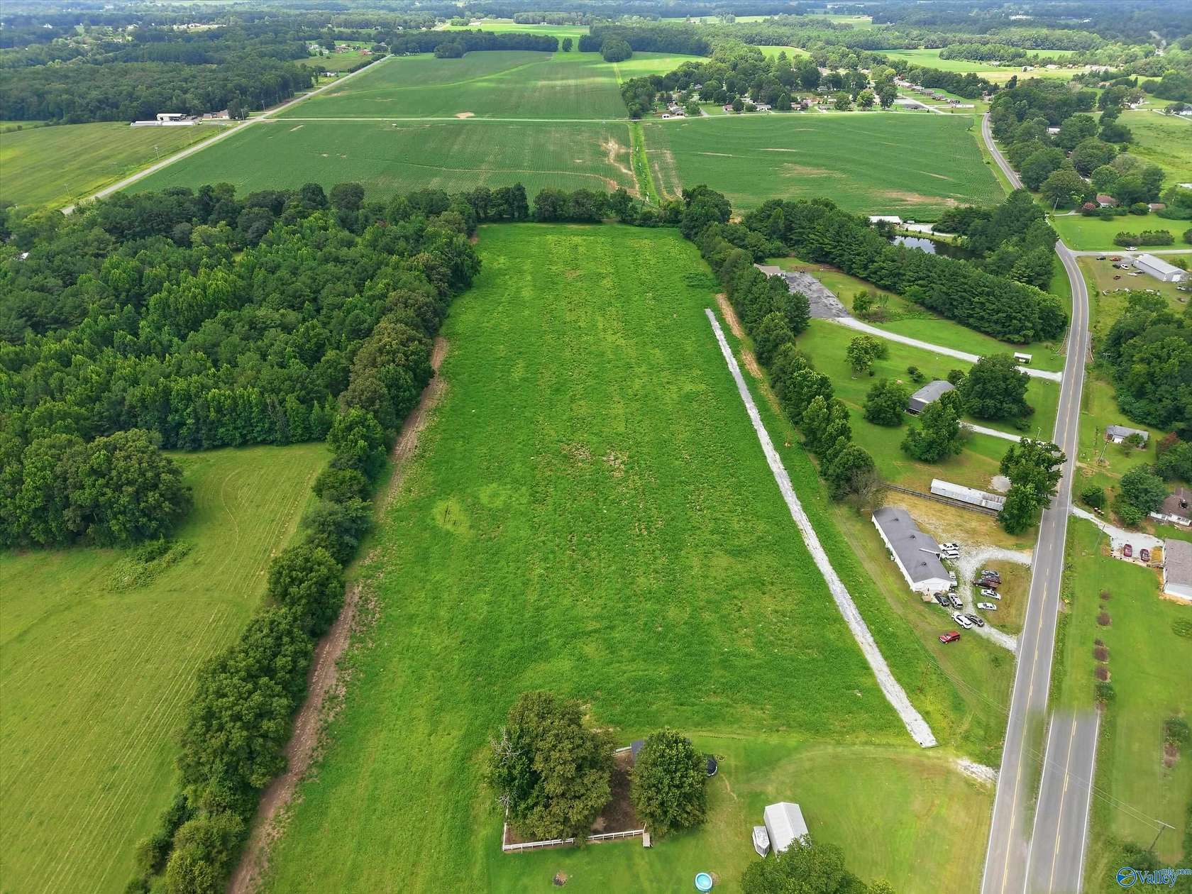 14.7 Acres of Land for Sale in Athens, Alabama