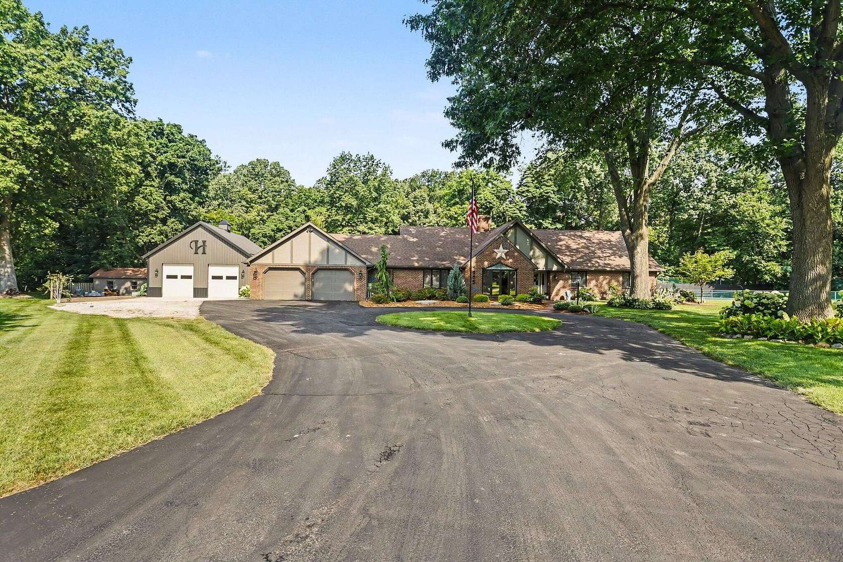 3.24 Acres of Land with Home for Sale in St. Joseph, Michigan