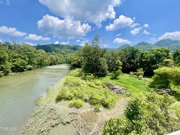 19.6 Acres of Recreational & Residential Land for Sale in Gate City, Virginia