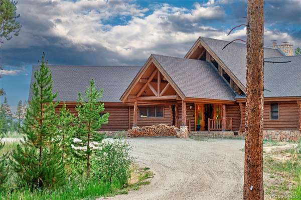 2.27 Acres of Land with Home for Sale in Tabernash, Colorado