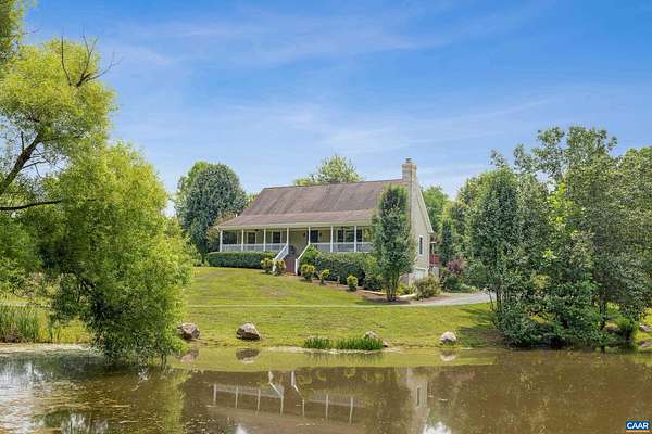 8.67 Acres of Land with Home for Sale in Palmyra, Virginia