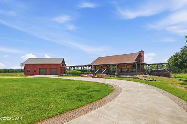 3.13 Acres of Land with Home for Sale in Baxter Springs, Kansas