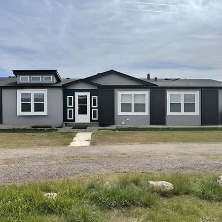 40 Acres of Land with Home for Sale in Weldona, Colorado