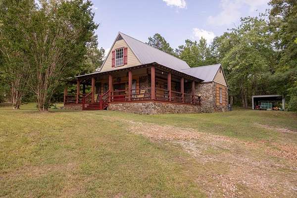 2 Acres of Land with Home for Sale in Abbeville, Mississippi