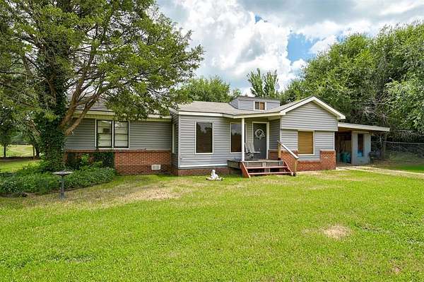 1.23 Acres of Land with Home for Sale in Edmond, Oklahoma