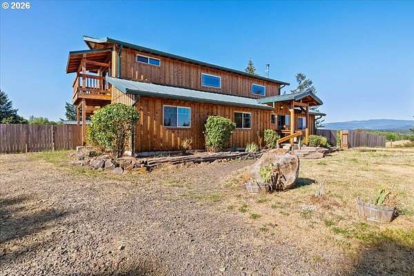 143 Acres of Land with Home for Sale in Lebanon, Oregon