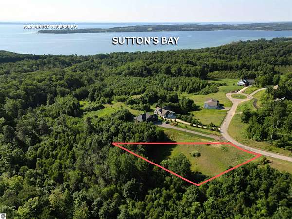1 Acre of Residential Land for Sale in Suttons Bay, Michigan