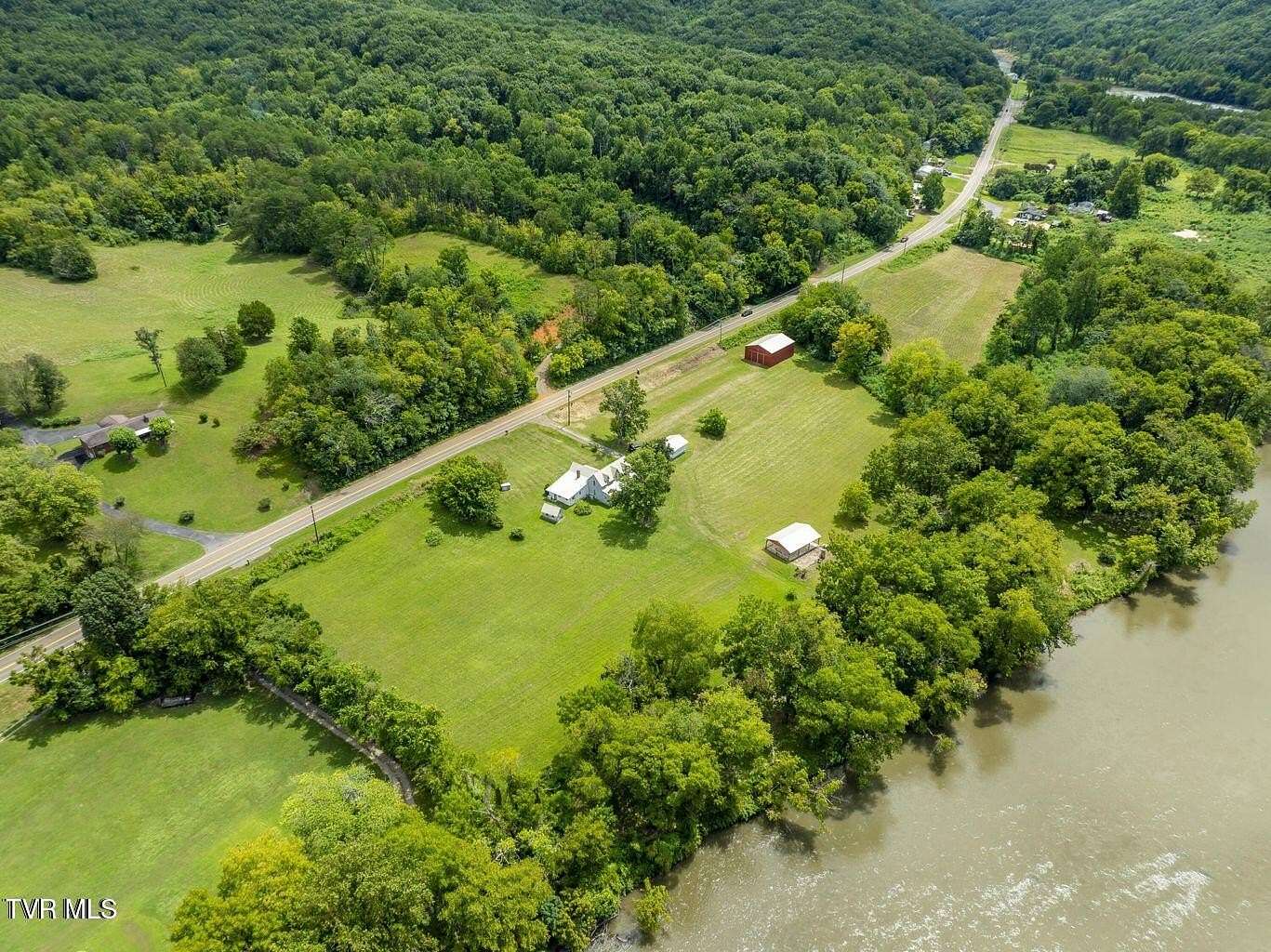 14 Acres of Land for Sale in Del Rio, Tennessee