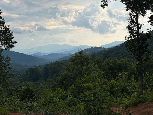 3.23 Acres of Residential Land for Sale in Bakersville, North Carolina