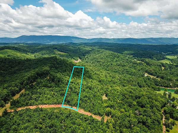 5.1 Acres of Land for Sale in Speedwell, Tennessee