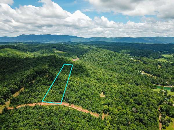 5.1 Acres of Land for Sale in Speedwell, Tennessee