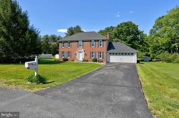 1.83 Acres of Land with Home for Sale in Davidsonville, Maryland