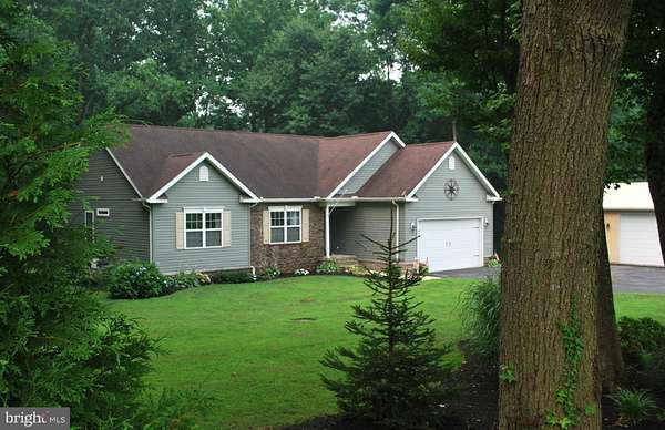 10.2 Acres of Recreational Land with Home for Sale in North East, Maryland
