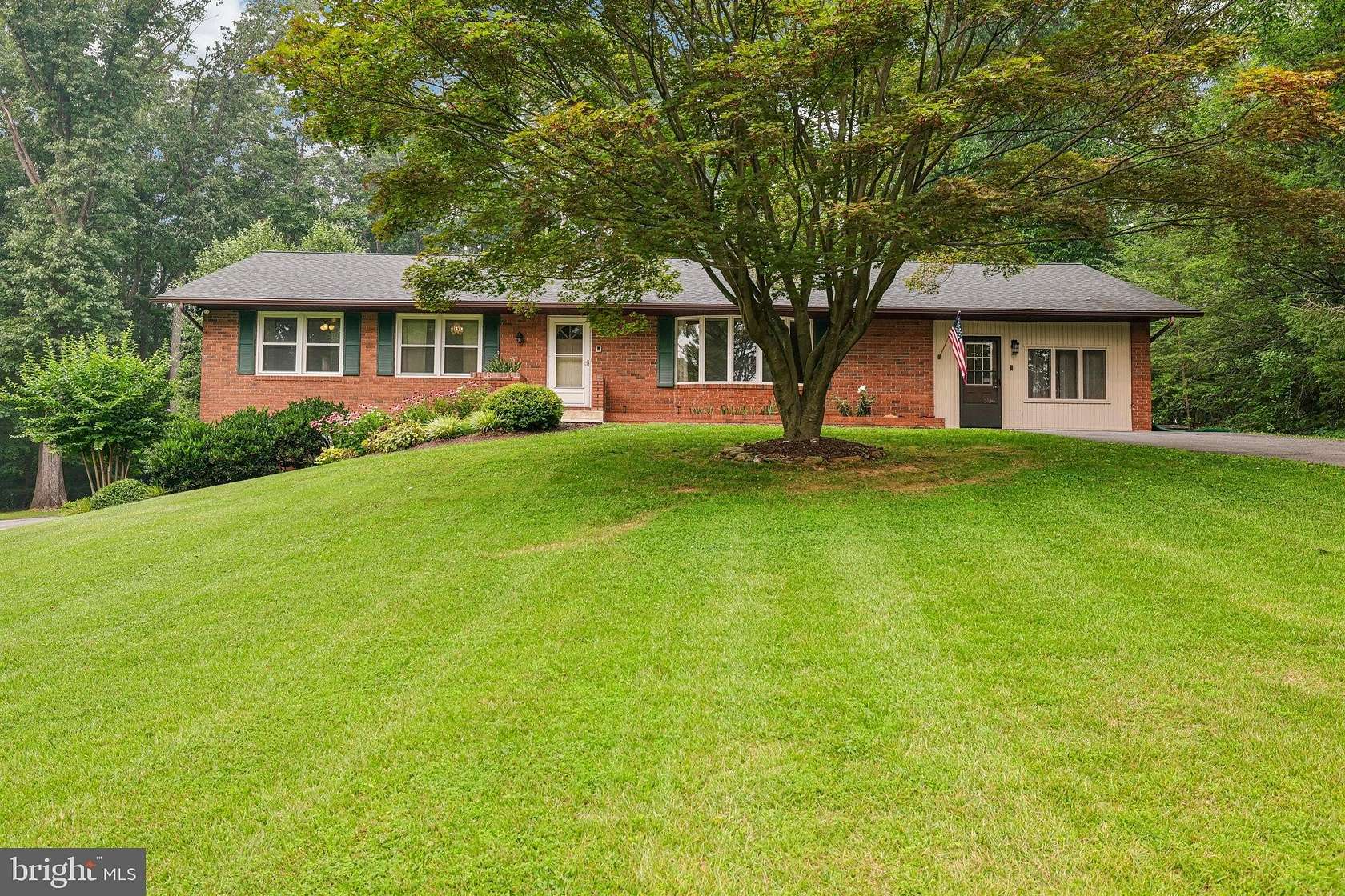 4.7 Acres of Land with Home for Sale in New Windsor, Maryland