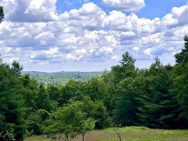 6.82 Acres of Land with Home for Sale in Amherst, New Hampshire