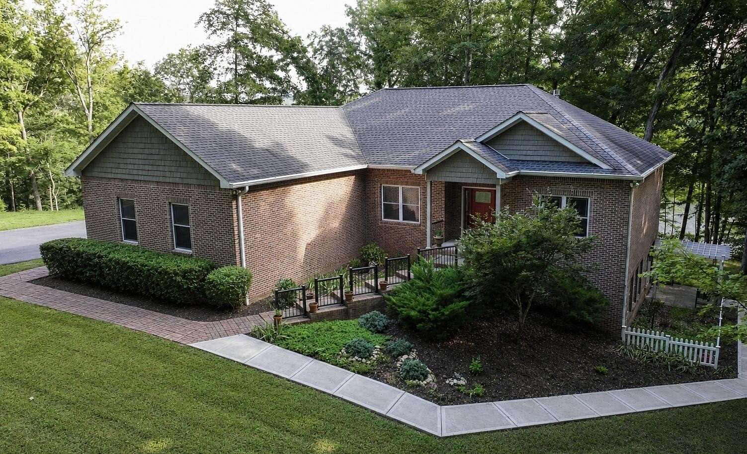 3.53 Acres of Land with Home for Sale in Cadiz, Kentucky